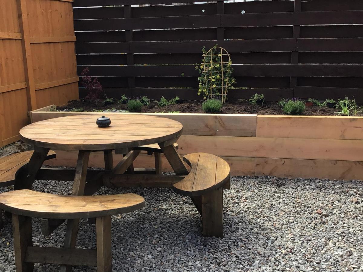 Loch Ness Backpackers Lodge Drumnadrochit Esterno foto